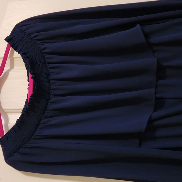 Off the shoulder navy blue mini dress with built in slip size L - Picture 4 of 6